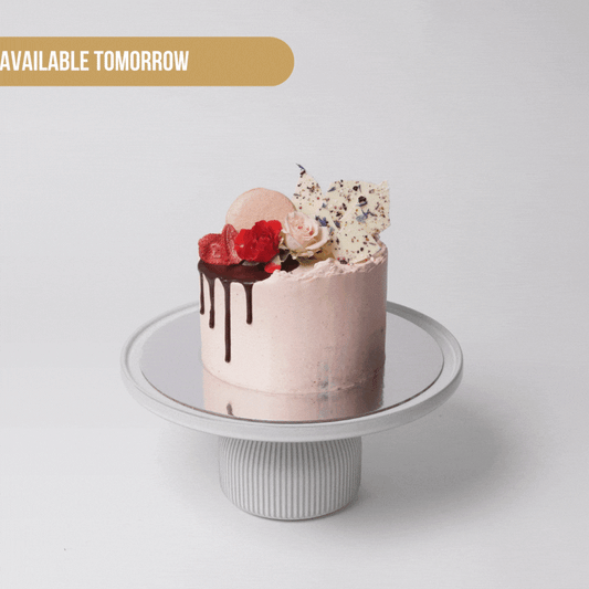 TOMORROW - Chocolate & Strawberry Cake