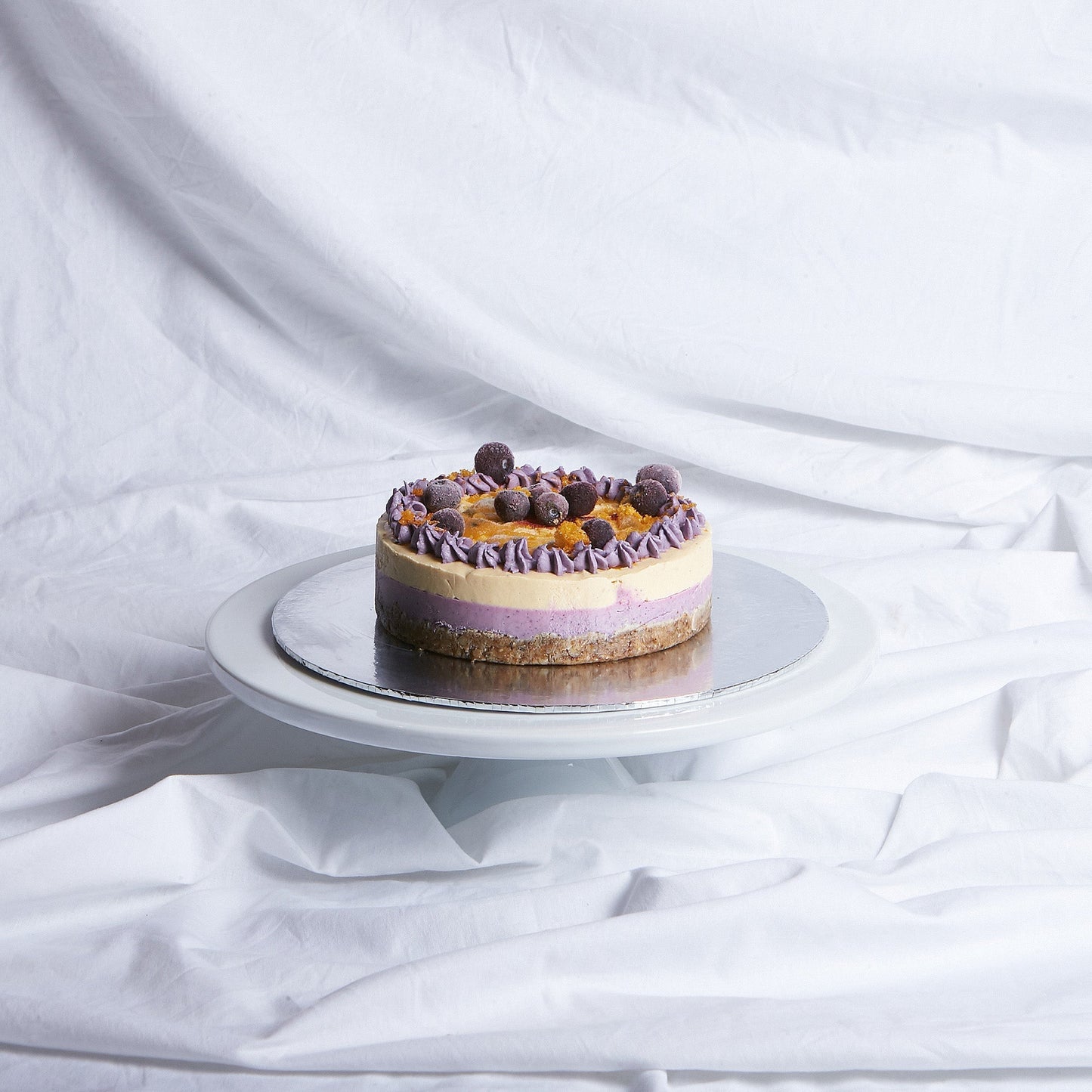 VEGAN PASSIONFRUIT & BLUEBERRY RAW CAKE /in 2 days/
